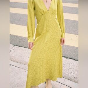 Lisa Says Gah Yellow Long Sleeve Dress